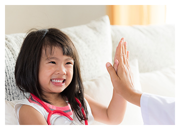 治療が終わった女の子